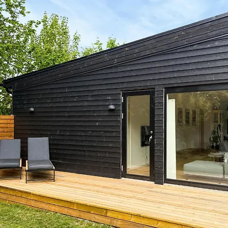 4 Bedroom Lovely In Feriehus *